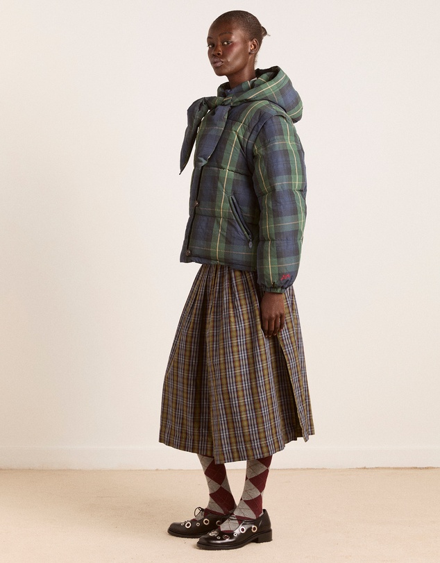 Damson Madder - Pearl Puffer