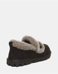 EVERAU - Australian Shepherd Ugg Rilee Loafer Cow Suede Upper House Shoes