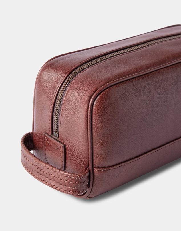 R.M.Williams - Farrier Signature Washbag