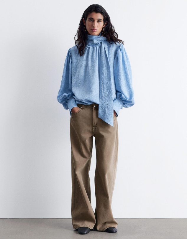 & Other Stories - Bow-Collar Blouse