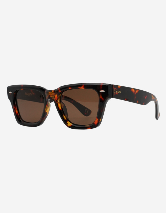 Reality Eyewear - The Tourist