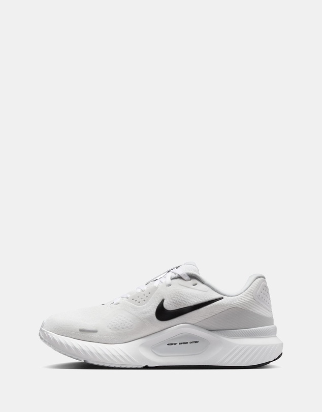 Nike - Structure 26 - Women's