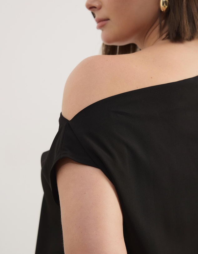 Atmos&Here Curvy - Willow Off Shoulder Top