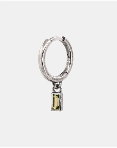 SUE THE BOY - Peridot Baguette Huggie