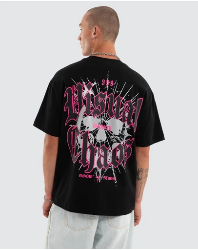 Kiss Chacey - Choral Street Tee