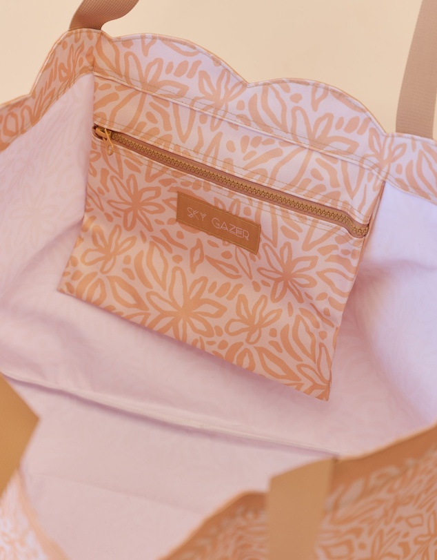 Sky Gazer - Scalloped Edge Beach Bag- Amber Bloom