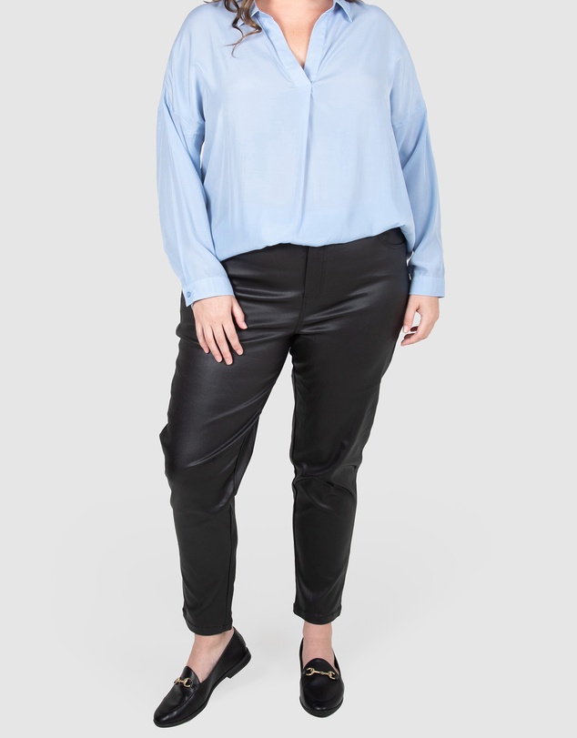 Love Your Wardrobe - Parker PU Coated Jeans