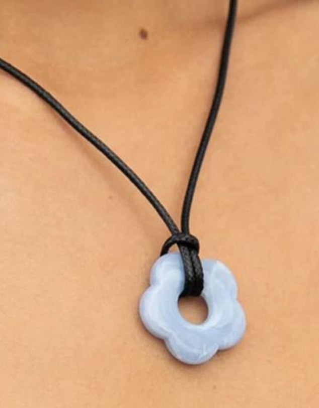 Style Addict - Blossom Rope Necklace