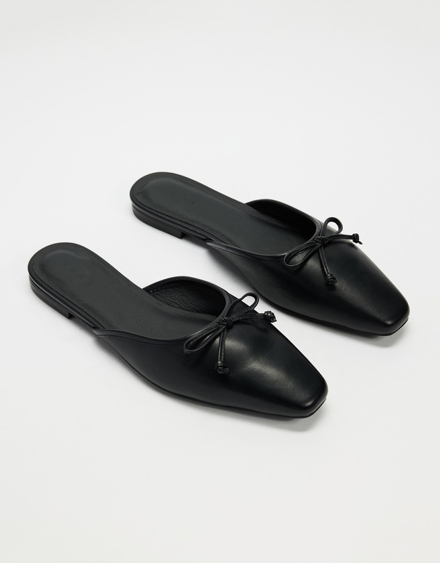 AERE - Slip On Leather Ballet Flats