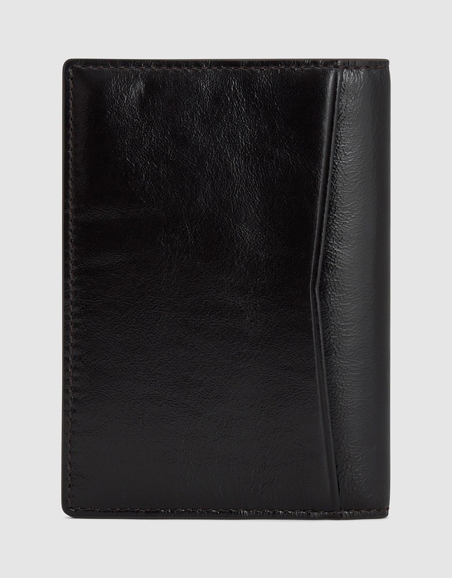 Oroton - Jordan Passport Holder Crackle