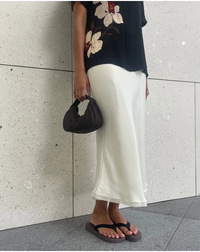 Minima Esenciales - Noa Midi Skirt