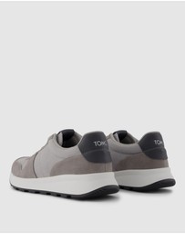 TOMS - TRVL Lite Retro Sneaker - Men's