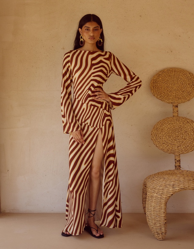 Seven Wonders - Montie Sleeved Maxi Dress