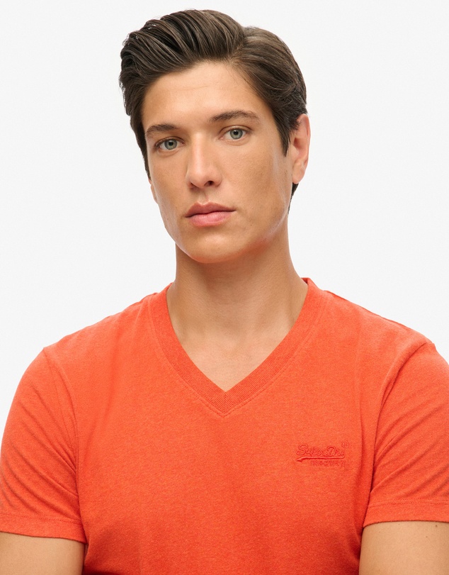 Superdry - Essential Logo Embroidered Vee Slim Fit Tee
