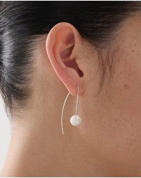 Najo - The Cove Silver Pearl Earring