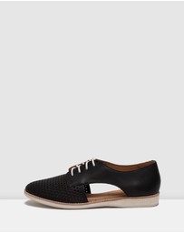 Rollie - Sidecut Punch Shoe