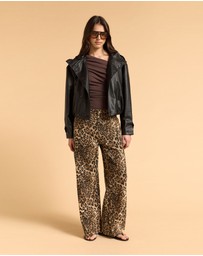 MVN - Walk This Way Jeans