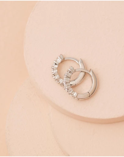 EL&RO Jewellery - Tesa Huggies
