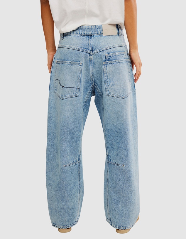 Free People - Minimalist Moxie Boyfriend Jeans