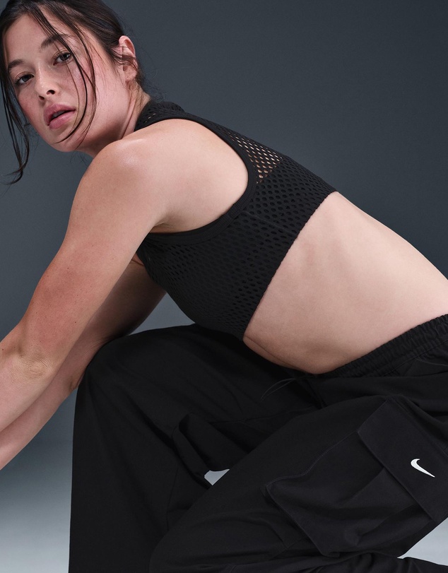 Nike - Sportswear Mid-Rise Oversized Woven Cargo Pants