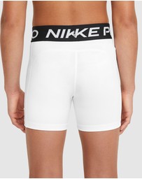 Nike - Pro Dri-FIT Shorts - Teens