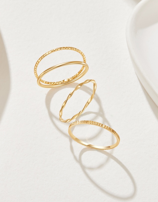 Mestige - Illusion Stackable Ring Set - 18K Gold Plated