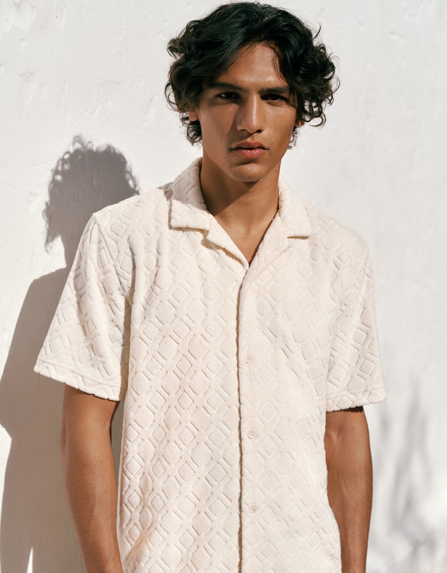 Trenery - Terry Geo Tile Camp Shirt in Parchment