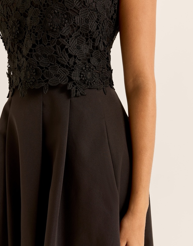 Review - Bloom Midi Dress