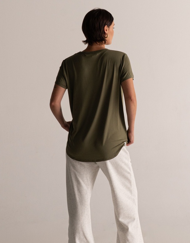 HyperLuxe The Label - V Neck Shirt