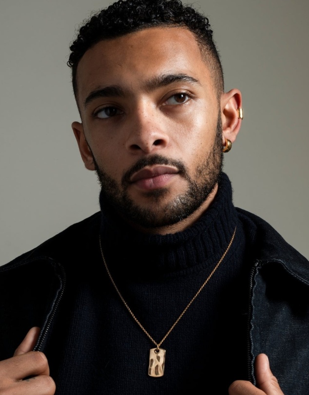 Dower & Hall - Men's Long Straight Nomad Ear Cuff in Gold Vermeil