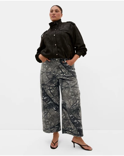 City Chic - Plus size Olivia Camo Relaxed Cotton Regular Jean - grey wash