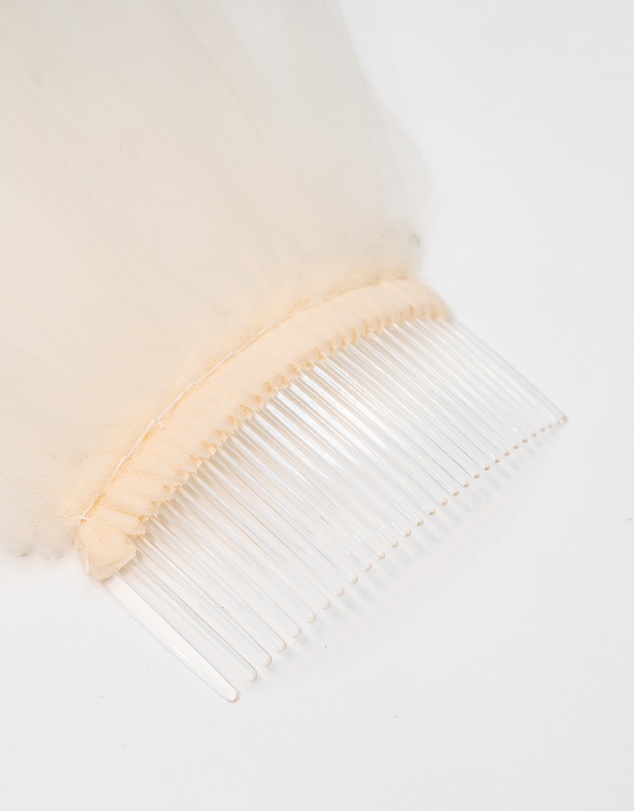 Ivory Knot - Sana Veil