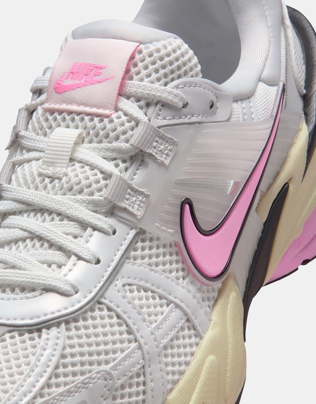 Nike - V2K Run - Women's