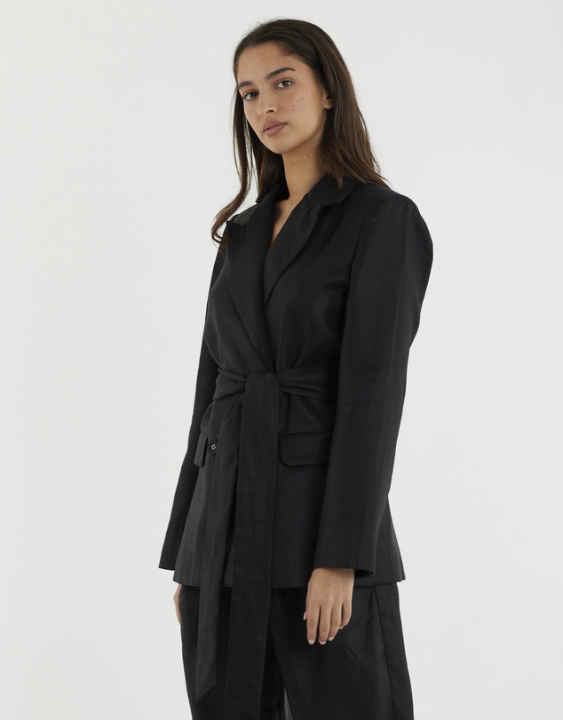 Amelius - Mia Double Breasted Tie Blazer