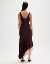 Minima Esenciales - Jett Midi Dress