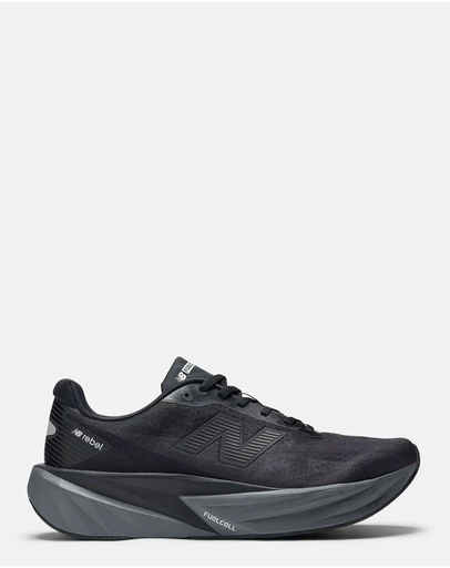New Balance - FuelCell Rebel v5 (Wide Fit) - Men's