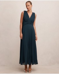 Forever New - Leia Pleated Cape Maxi Dress