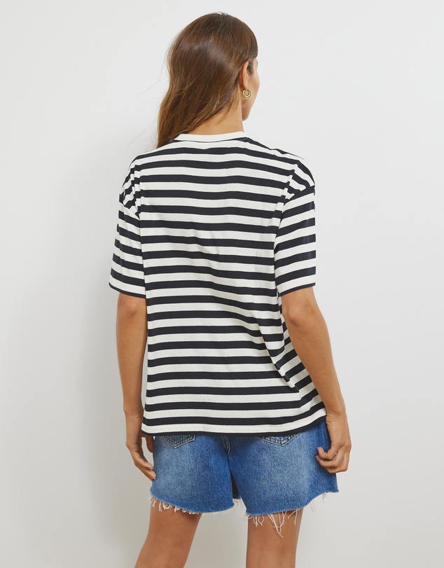 Atmos&Here - Organic Cotton Boyfriend Tee