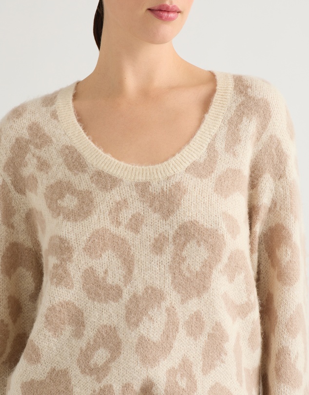 David Lawrence - Kyha Animal Jacquard Knit Jumper