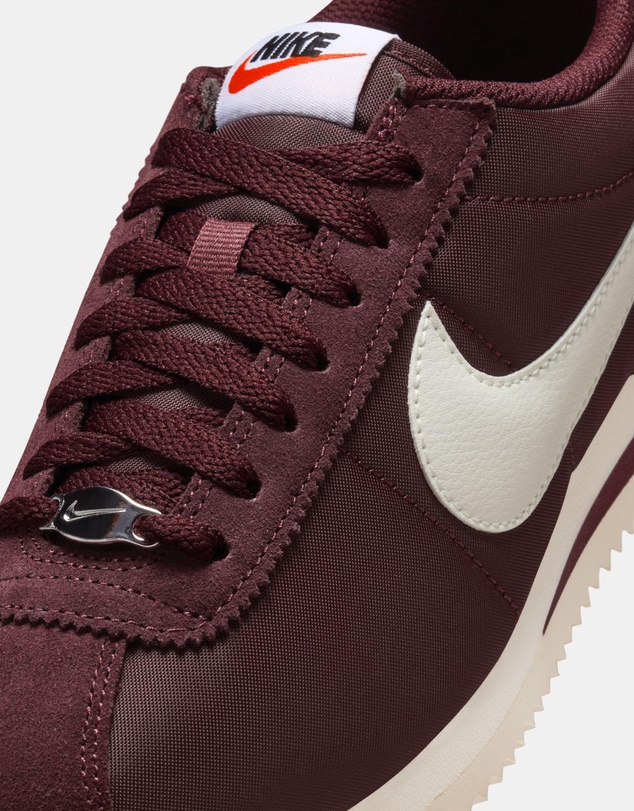Nike - Cortez Textile - Women's