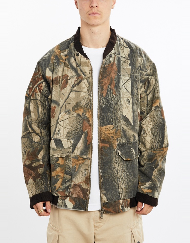 Vintage by The Real Deal - Pre Loved - Vintage 90s Realtree Camo Jacket
