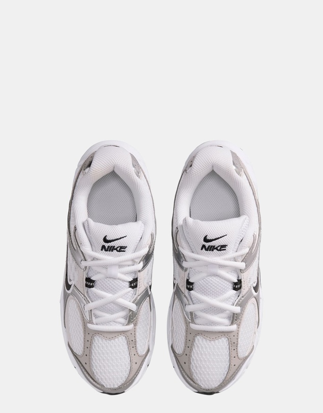 Nike - V5 RNR Grade School