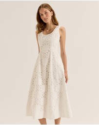 Review - Noosa Embroidered Midi Dress