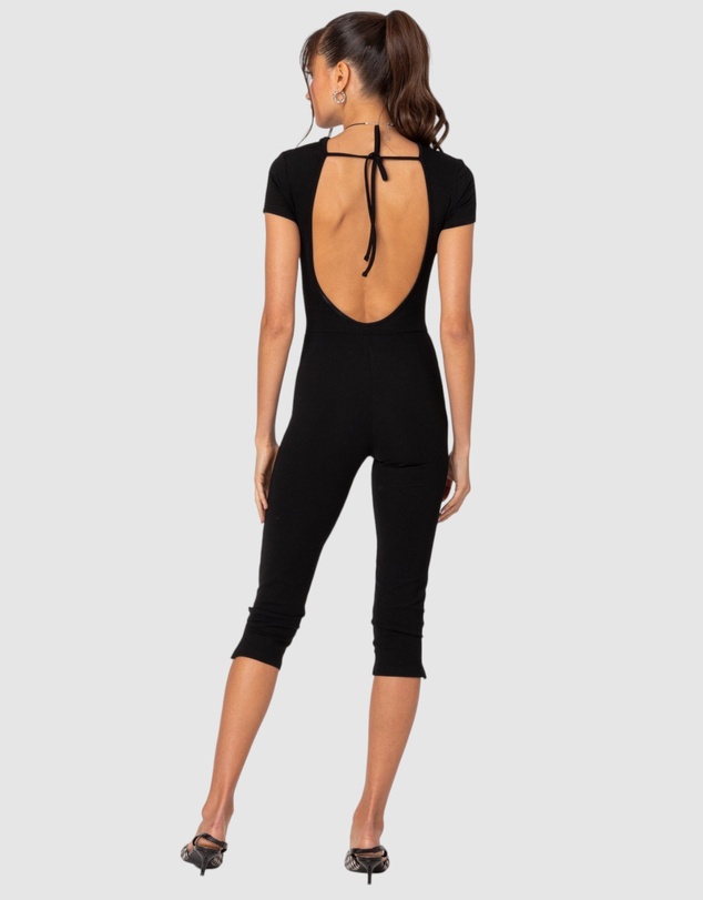 EDIKTED - Capri Open Back Jumpsuit
