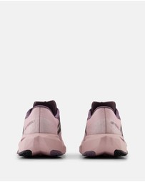 New Balance - FuelCell Rebel v4 - Women's