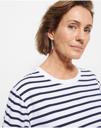 Commonry - Dani Tee