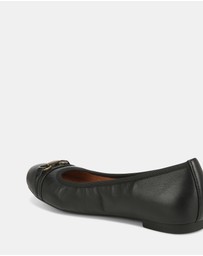 Vionic - Delanie Flat - Black