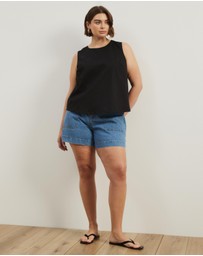 Atmos&Here Curvy - Celina Linen Blend Top