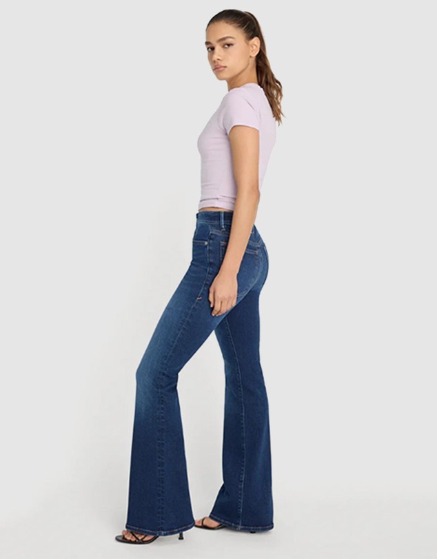 Good American - Compression Good Legs Flare Jeans