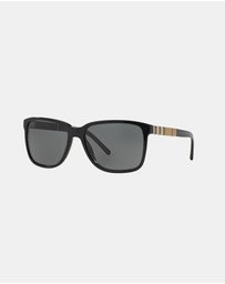 Burberry - Canvas Check